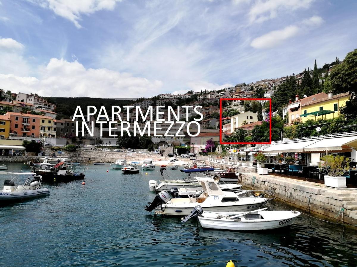 Studio Apartment Michelle - Intermezzo With Sea View Rabac Eksteriør bilde